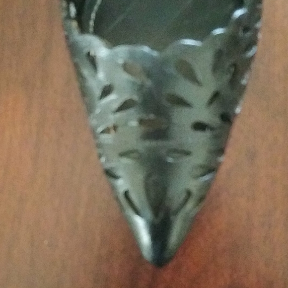 Black lace leather pumps - Picture 4 of 8